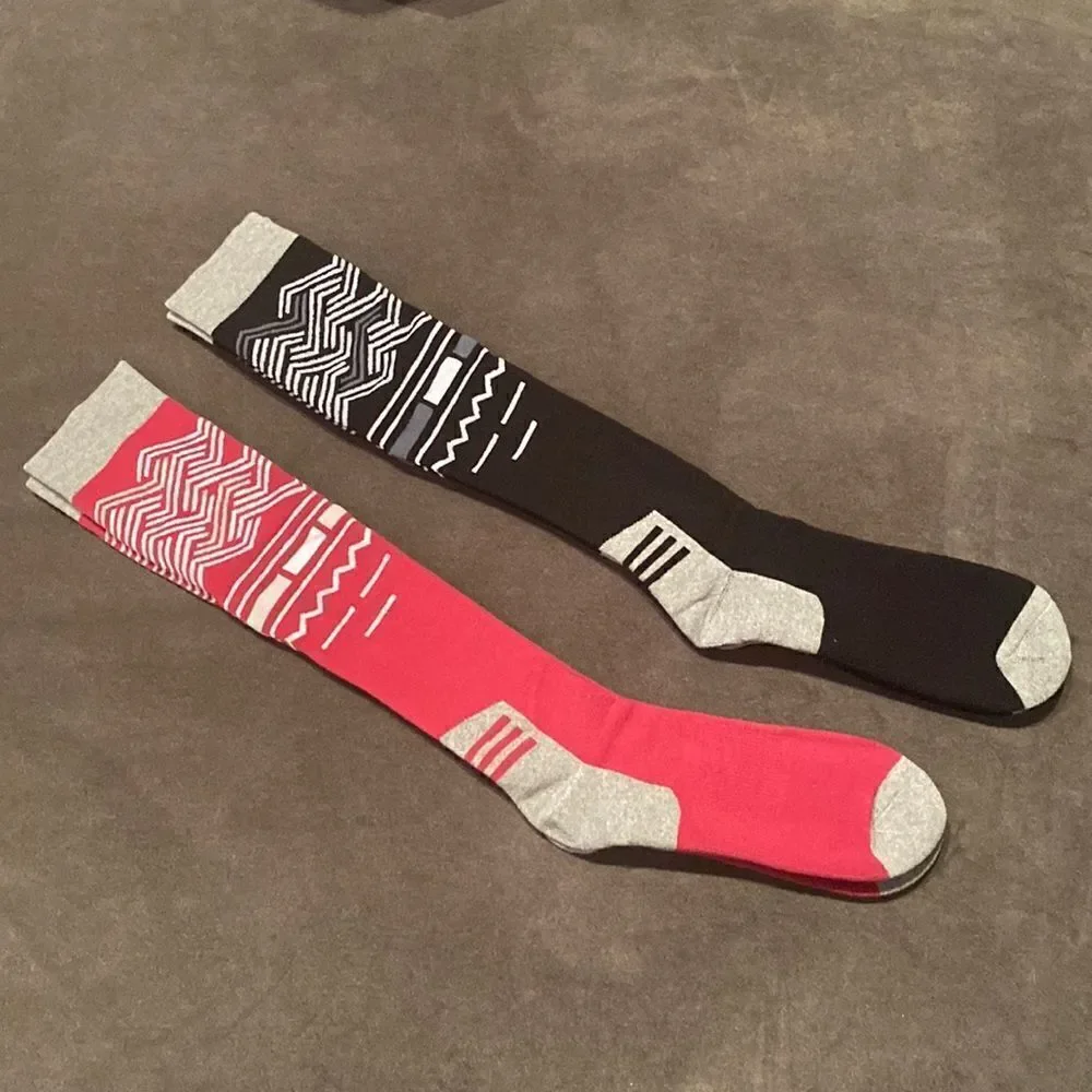 Ski Socks 2 Pairs (Rose Red & Black) Women’s or Men’s Size L NWT